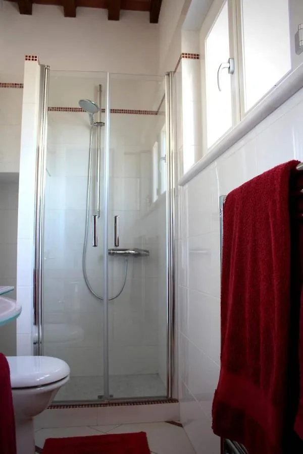 Il Giglio Rosso Villa Borgo a Buggiano 0*,  Italy
